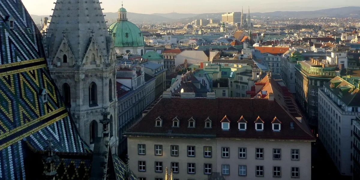 cathedrale-saint-etienne-vue-du-dom-vienne-2